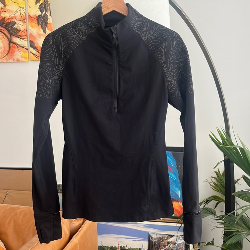 Lululemon Toasty Tech 1/2 Zip - Picture 3 of 8